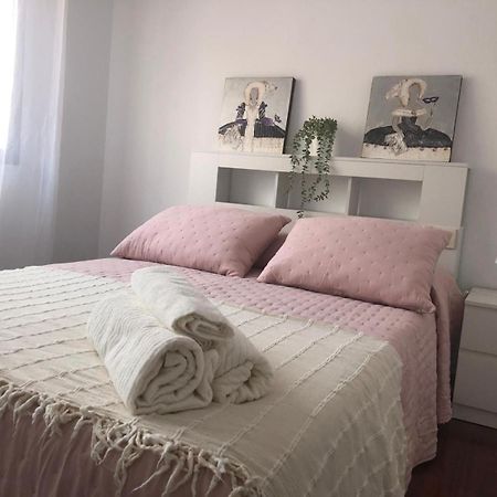 Apartamento Xacobe Grove, 120 Metros Totalmente Equipado, Luminoso, Centrico Y Con Plaza De Garaje О Грове Екстериор снимка