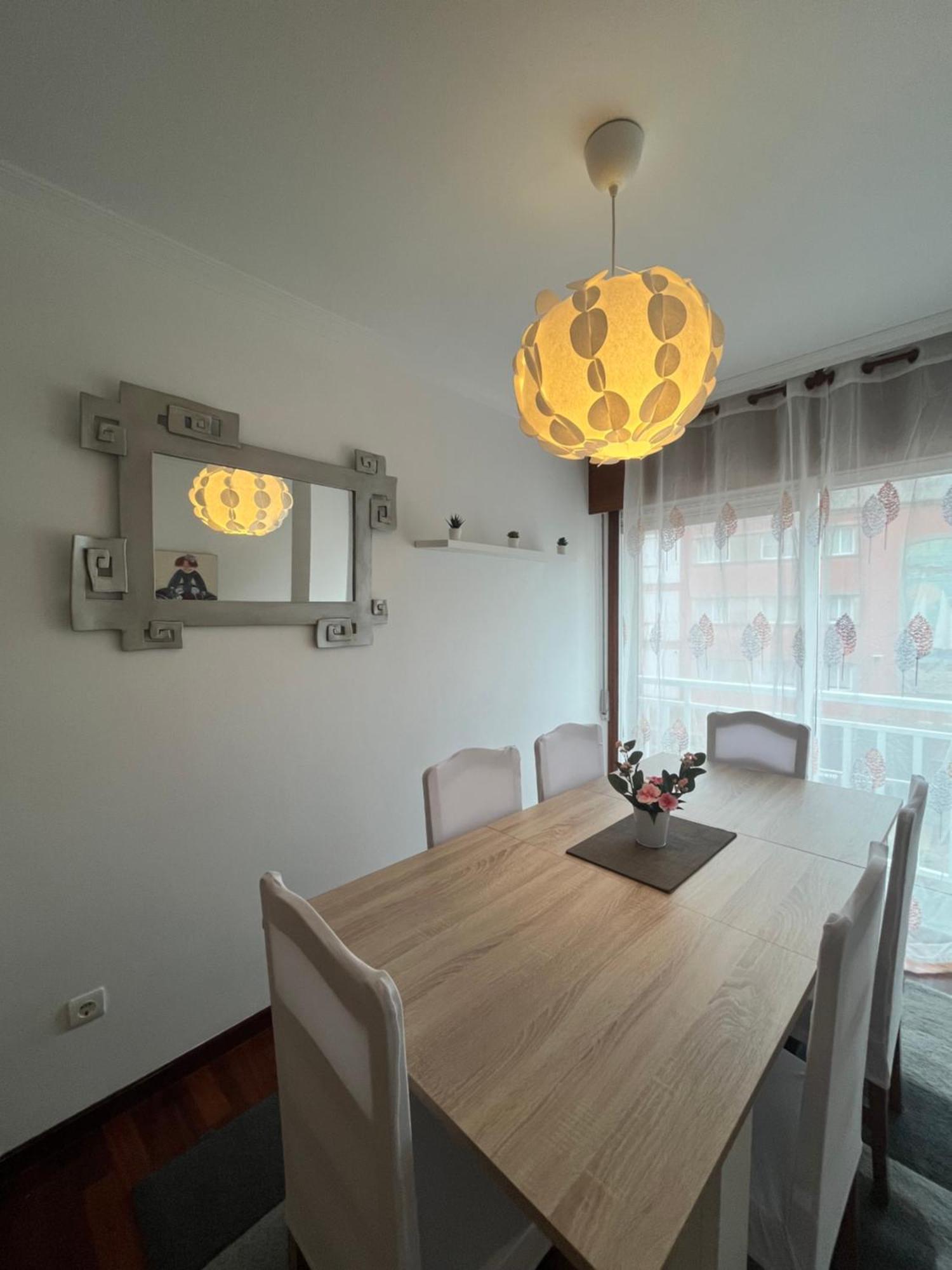 Apartamento Xacobe Grove, 120 Metros Totalmente Equipado, Luminoso, Centrico Y Con Plaza De Garaje О Грове Екстериор снимка
