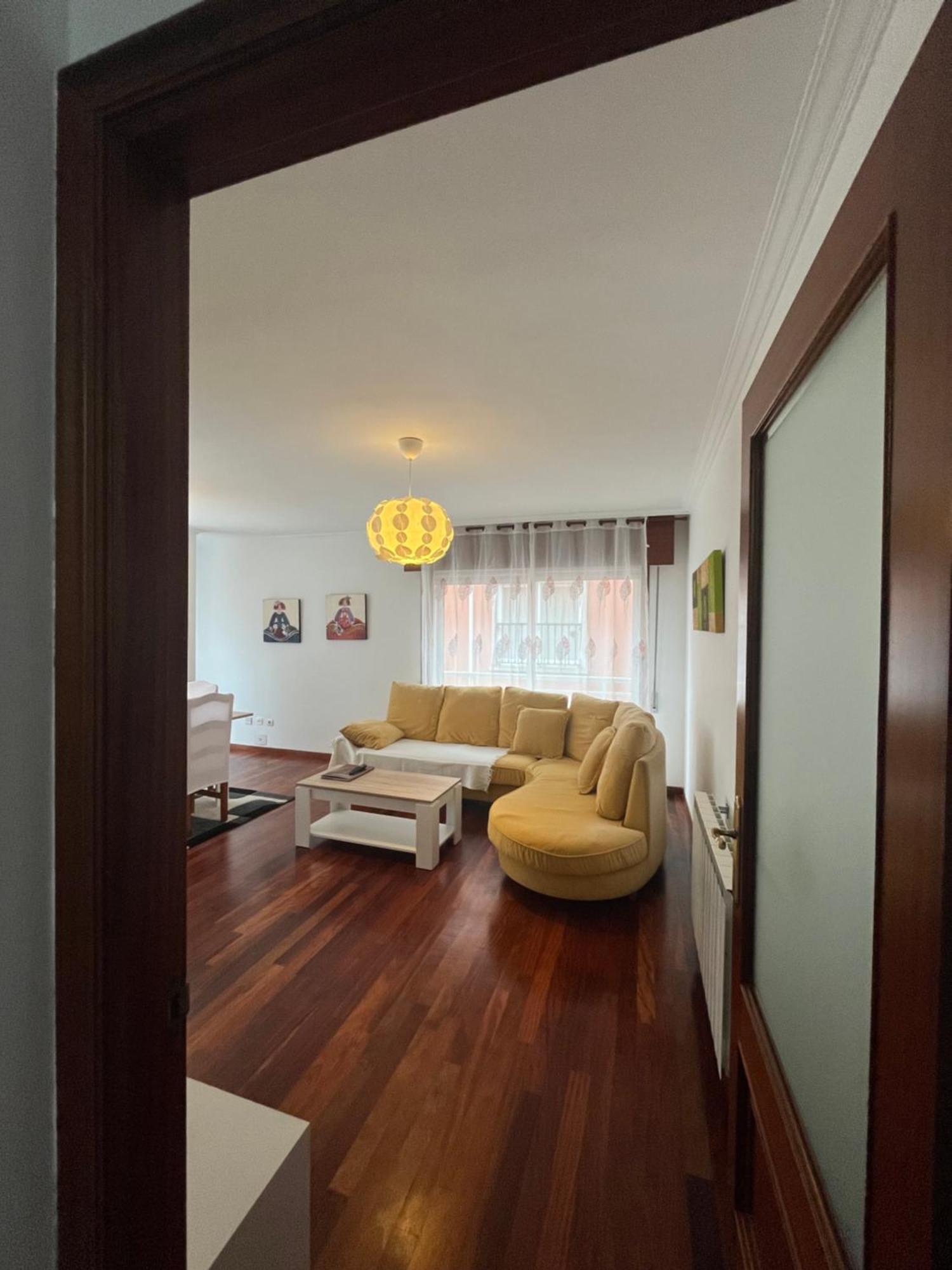 Apartamento Xacobe Grove, 120 Metros Totalmente Equipado, Luminoso, Centrico Y Con Plaza De Garaje О Грове Екстериор снимка