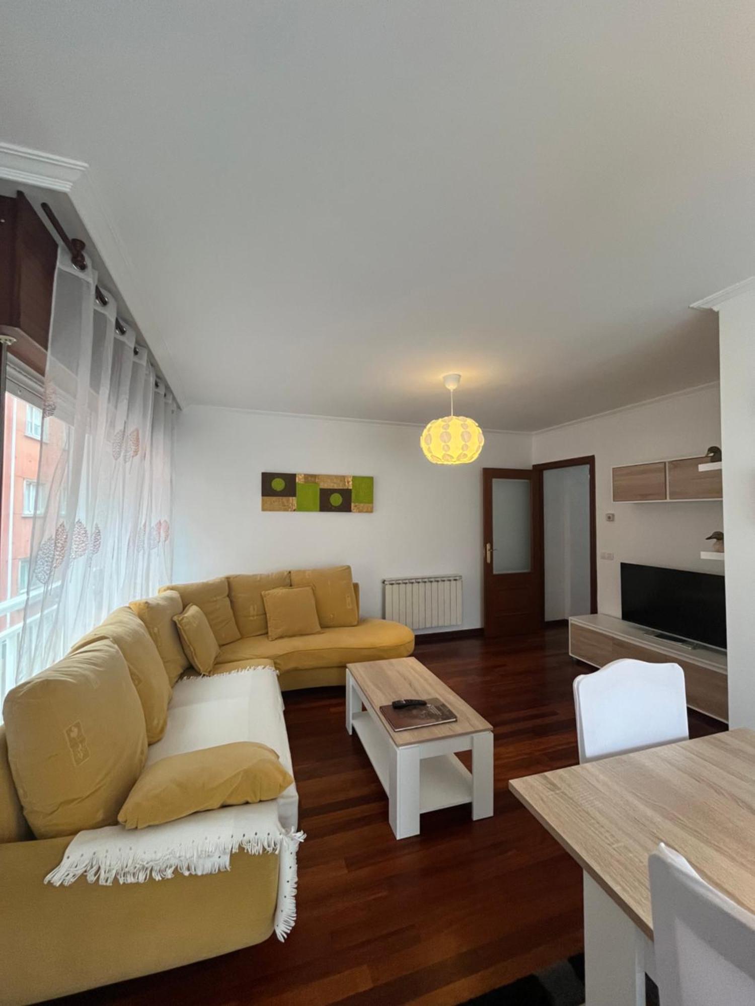 Apartamento Xacobe Grove, 120 Metros Totalmente Equipado, Luminoso, Centrico Y Con Plaza De Garaje О Грове Екстериор снимка