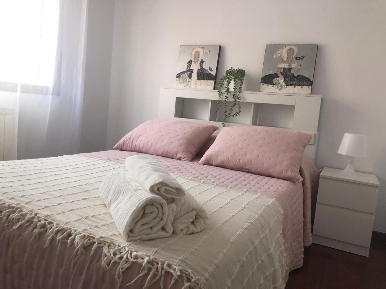 Apartamento Xacobe Grove, 120 Metros Totalmente Equipado, Luminoso, Centrico Y Con Plaza De Garaje О Грове Екстериор снимка